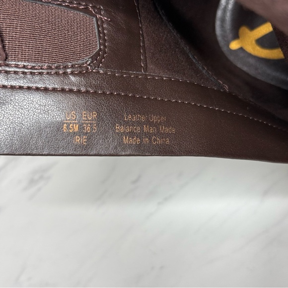 Sam Edelman Irie Brown Suede Square Toe Heeled Bootie 6 1/2 M - Picture 12 of 15